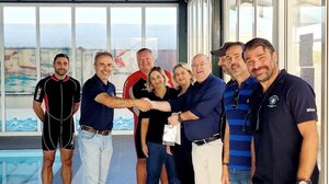 Άρχισαν τα μαθήματα κολύμβησης για τα δημοτικά σχολεία του Ηρακλείου