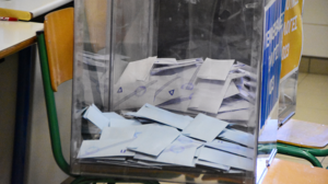 Η μάχη των αυτοδιοικητικών εκλογών: Καθαρή νίκη από τον α' γύρο σε 7 περιφέρειες