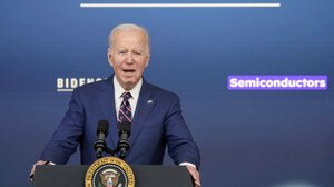 Ο Μπάιντεν προειδοποιεί το Ιράν να μη βάλει στο στόχαστρο τις αμερικανικές δυνάμεις στη Μέση Ανατολή