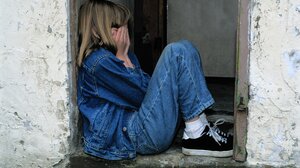 Σοκαριστικό βίντεο: Άγριος ξυλοδαρμός μεταξύ 14χρονων κοριτσιών στην Πάτρα