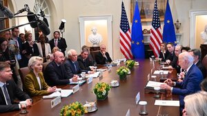 Λακωνικές οι δηλώσεις Μπάιντεν μετά τη σύνοδος ΗΠΑ-ΕΕ στον Λευκό Οίκο