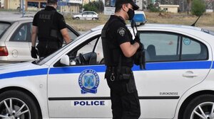 Ληστεία με όπλα και βαριοπούλες σε κοσμηματοπωλείο στου Γκύζη