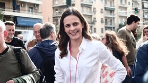 Αχτσιόγλου: "Αυτονόητο δικαίωμα των ΛΟΑΤΚΙ ο γάμος και η τεκνοθεσία"