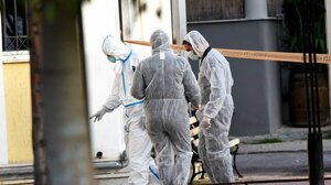 Μενίδι: Εντοπίστηκε εκρηκτικός μηχανισμός έξω από το κτιριακό συγκρότημα 