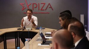 Κασσελάκης σε ελεύθερους επαγγελματίες: "Άδικο μέτρο ο τρόπος φορολόγησης"