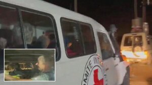 Ισραήλ: Οι πρώτες εικόνες των ομήρων της Χαμάς που απελευθερώθηκαν 