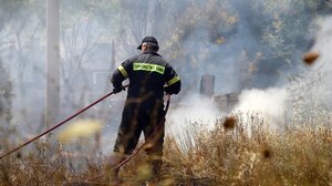 Αχαΐα: Μια σύλληψη για πρόκληση 7 πυρκαγιών από πρόθεση στην Ακράτα