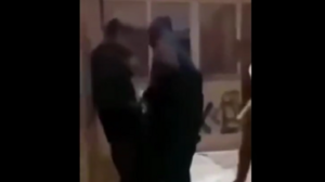 Σύρος: Σοκάρει video με ξυλοδαρμό μαθητή