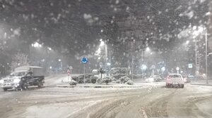  Κακοκαιρία Bettina: Θυελλώδεις άνεμοι σαρώνουν τη χώρα – Πυκνές χιονοπτώσεις στη Βόρεια Ελλάδα