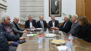 Έπεσαν οι υπογραφές για το Κέντρο επεξεργασίας λυματολάσπης