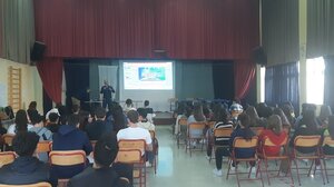 Διδάσκοντας εθελοντισμό στο 5ο Λύκειο Ηρακλείου