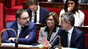 Γαλλία: Αδήλωτα δώρα δεχόταν η υπουργός Υγείας