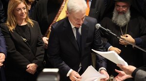 Επέλεξε ένα διαφορετικό τελετουργικό ο Καλοκαιρινός στην ορκομωσία! Γιατί το έκανε;