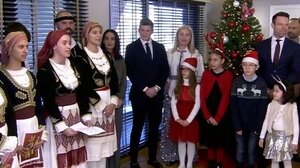 Τα χριστουγεννιάτικα Κρητικά κάλαντα στον Στέφανο Κασσελάκη	