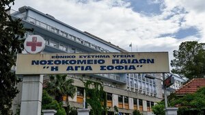 Σε καταστολή ο 14χρονος που κατέρρευσε ενώ έλεγε τα κάλαντα στην Άρτα