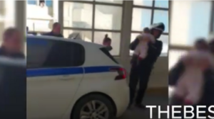 Με περιπολικό συνοδεία ομάδας ΔΙΑΣ στο νοσοκομείο 20 μηνών κοριτσάκι