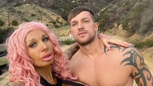 Πέθανε ξαφνικά γνωστή πορνοστάρ – Μόλις 2 εβδομάδες μετά τον θάνατο του συντρόφου της