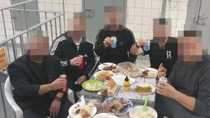 Επείγουσα πειθαρχική προκαταρκτική εξέταση για το ρεβεγιόν στον Κορυδαλλό