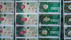Κλήρωση Πρωτοχρονιάτικου Λαχείου: Αυτός είναι ο τυχερός αριθμός που κέρδισε 1.000.000 ευρώ