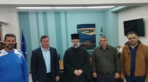 "Να εκπληρωθούν τα οράματα της κοινωνίας" - Αγιασμός στο Δημαρχείο Αγίου Νικολάου