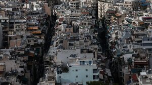 Ακίνητα: Αλλάζει ο φορολογικός χάρτης – Τι σχεδιάζει η ΑΑΔΕ 