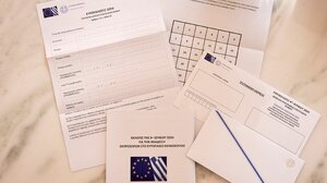 Επιστολή ΥΠΕΣ στους Έλληνες του εξωτερικού για την επιστολική ψήφο