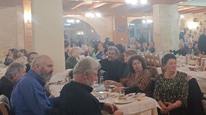 Πλήθος κόσμου στην εκδήλωση για την κοπή της πίτας του ιδρύματος "Αγία Σοφία"