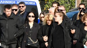 Μεσολόγγι: Σε κλίμα οδύνης η κηδεία του Μπάμπη