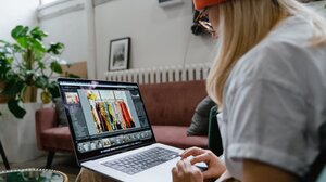 "Έκαναν" τις φωτογραφίες των συμμαθητριών τους ... άσεμνες και τις κοινοποιούσαν!