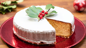 Οι Κρήτες Βάρης, Βούλας Βουλιαγμένης και Βάρκιζας κόβουν την πρωτοχρονιάτικη πίτα τους