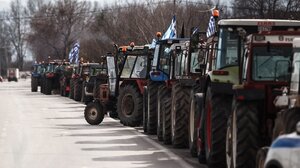 Συνεδριάζουν οι αγρότες για το μέλλον των κινητοποιήσεων τους μετά τις κυβερνητικές προτάσεις