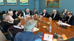 Α. Ροκάκης: "Τα Χανιά ζητούν λύσεις για μεταφορικό ισοδύναμο και μεταναστευτικές ροές"