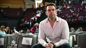 Κασσελάκης: Απόδημοι καταγγέλλουν ότι ευρωβουλευτής της ΝΔ τους στέλνει μηνύματα χωρίς συγκατάθεση