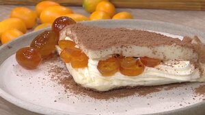 Κρέμα βανίλιας με σοκολάτα και κουμ κουάτ Κέρκυρας