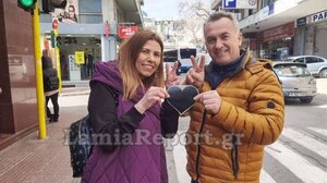 Λαμία: Αυτό είναι το ζευγάρι που κρύβεται πίσω από τα "ερωτευμένα φανάρια"