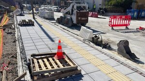 Συνεχίζονται πυρετωδώς οι εργασίες σε πεζοδρόμια των Χανίων