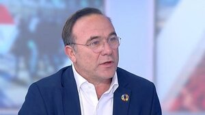 Π. Κόκκαλης: "Η κυβέρνηση χαρίζει τον αιγιαλό"