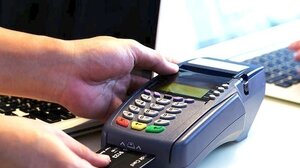 Παράταση στην ολοκλήρωση διασύνδεσης POS-ταμειακών μηχανών	