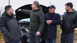 Ευτυχισμένοι Μαζί: Χαμός με το reunion και την ξεκαρδιστική σκηνή!