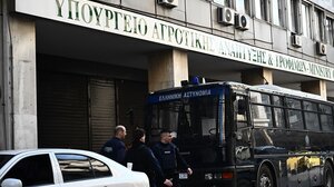 Λήξη συναγερμού στο υπουργείο Αγροτικής Ανάπτυξης: Άδειος ο χαρτοφύλακας
