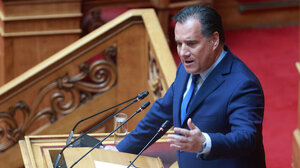 Συντυχάκης κατά Γεωργιάδη: Κυνικός υποστηρικτής των νοσοκομείων-επιχειρήσεων ο Αδ. Γεωργιάδης