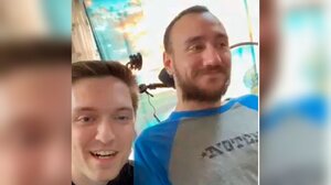 Βίντεο από τον Έλον Μασκ: Άνδρας με εμφύτευμα εγκεφάλου παίζει σκάκι σε ηλεκτρονικό υπολογιστή μόνο με τη σκέψη