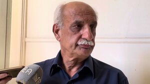 Συνεχίζει ο Στρατηγός να κάνει αυτό που ξέρει!