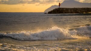 To ρεκόρ των υψηλών θερμοκρασιών "έβρασε" τα νερά της Μεσογείου