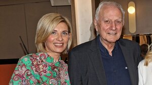 Καθηλώνει η χήρα του Κώστα Χαρδαβέλλα: «Κατέρρευσε όταν έχασε τη φωνή του»