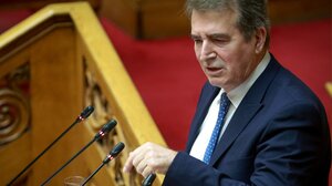 Μ. Χρυσοχοίδης: Έωλη και προσχηματική η πρωτοβουλία της αντιπολίτευσης