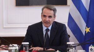 Μητσοτάκης: Στα 830 ευρώ αυξάνεται ο κατώτατος μισθός