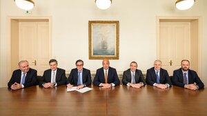 ΜΕΤΩΝ Ενεργειακή: 4 φωτοβολταϊκά έργα με πόρους του ΤΑΑ και τραπεζικό δανεισμό από τις Alpha Bank, Eurobank και Εθνική Τράπεζα