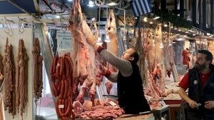 Ακριβό μου... αρνάκι - Ακριβότερα και λιγότερα, φέτος, το Πάσχα τα ντόπια κρέατα