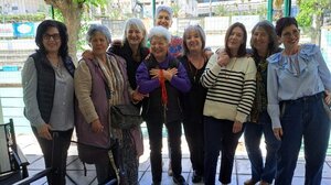 Τα Ειρηνόπουλα και οι δασκάλες τους συναντήθηκαν ... δεκαετίες μετά!